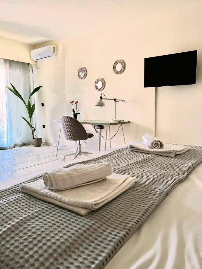 Kalamata Garden Suite Εξωτερικό φωτογραφία