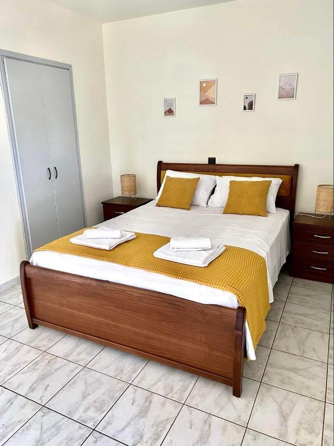 Kalamata Garden Suite Εξωτερικό φωτογραφία